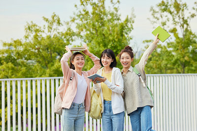 北京大學在職研究生 北京大學在職研究生